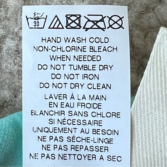 NWT SPERRY Tie Dye Keyhole Halter Strappy Back Bikini Top—SZ. Small - Picture 6 of 13